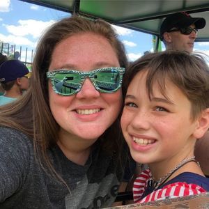 Meet your Posher, Courtney